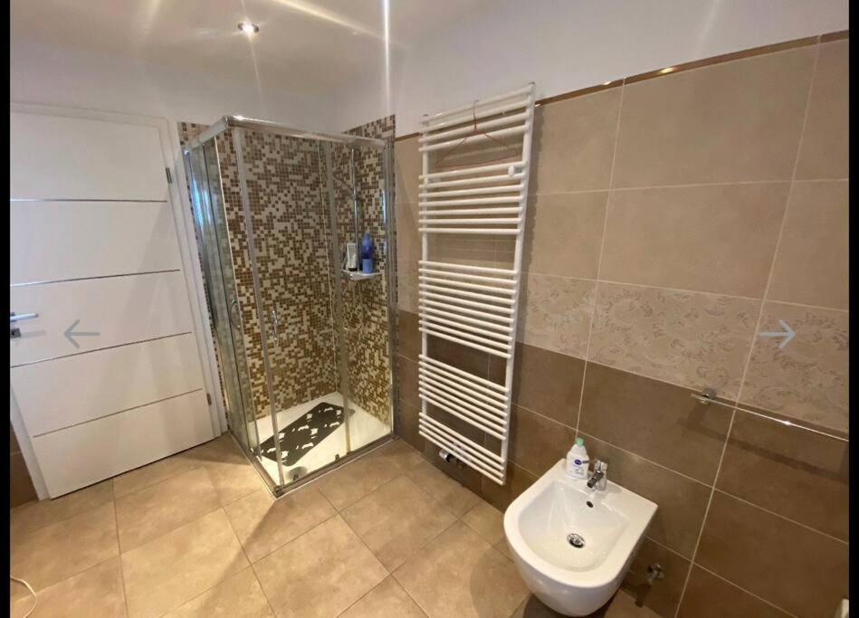 Villa Mit Pool Ζίγκμπουργκ Εξωτερικό φωτογραφία